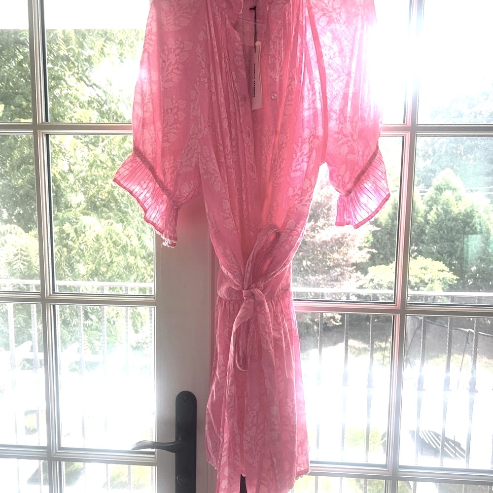 Nwt- Juliet Dunn Vibrant Pink Floral shirt dress
